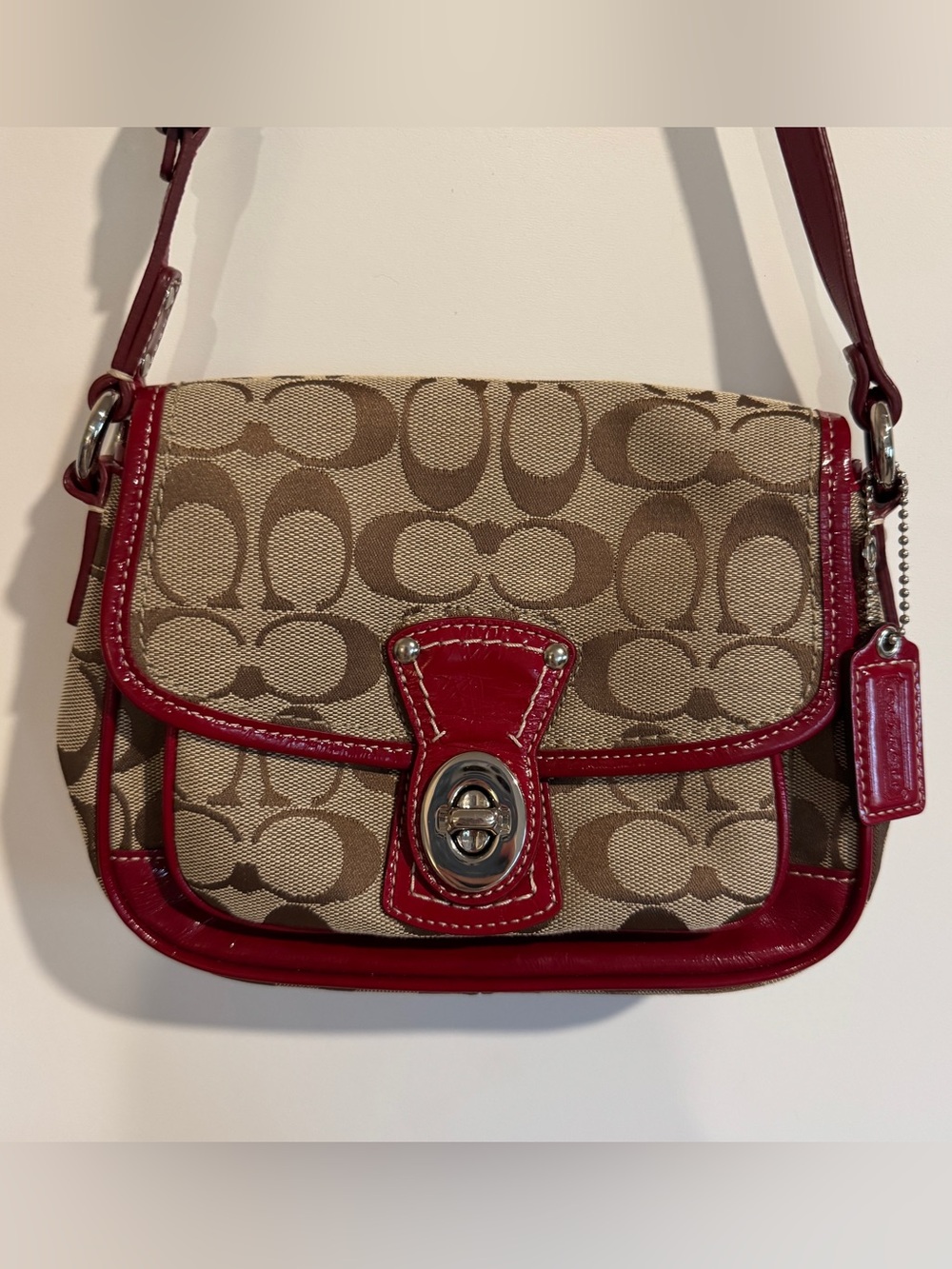 Coach Signature Legacy Shoulder Bag - Picture 2 of 11
